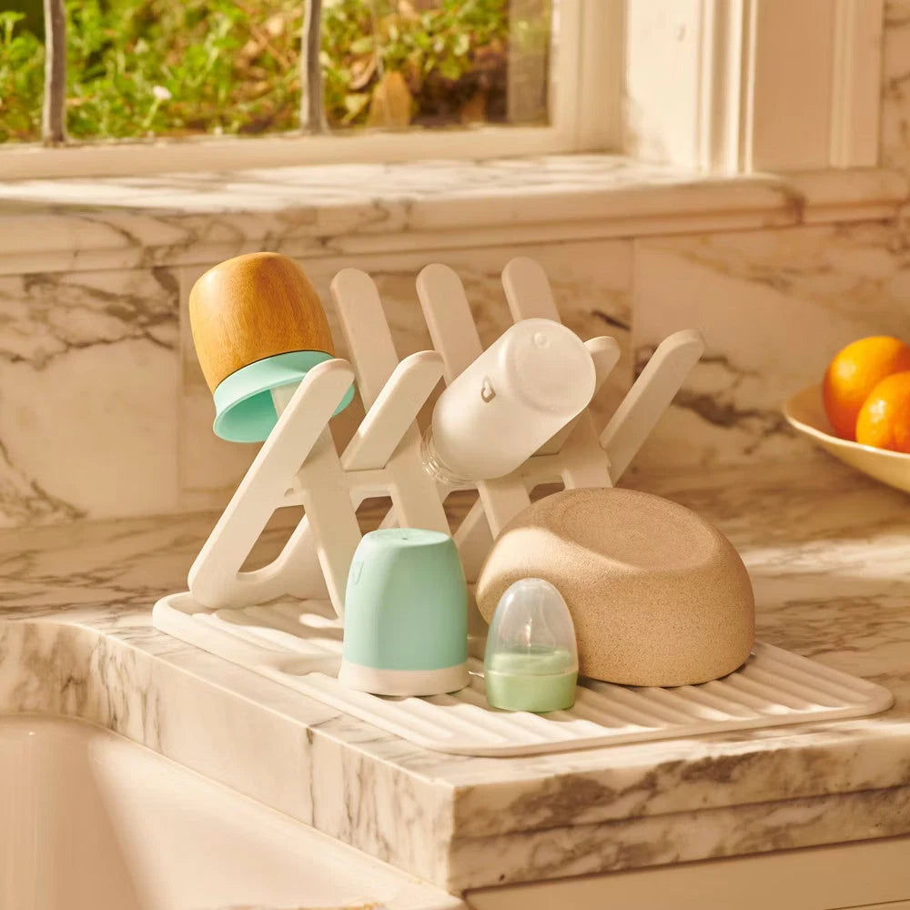 Munchkin Silicone Baby Bottle Drying Rack & Mat – Freestanding
